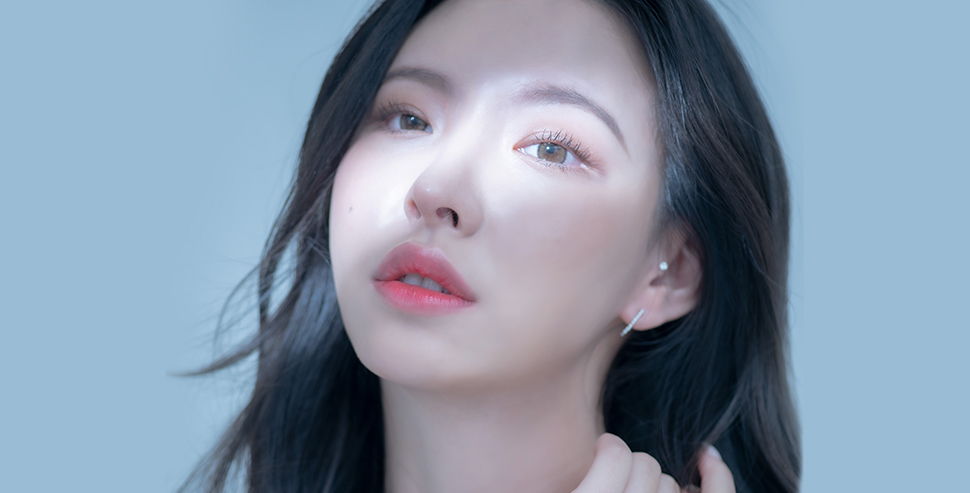 이마 바깥쪽만 볼록한 경우